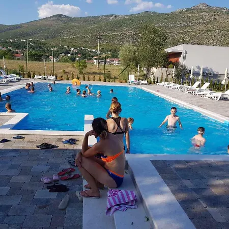 Mali Wimbledon Apartman *